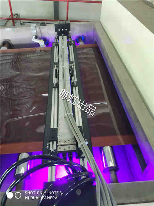 20-2000薄膜固化光源2